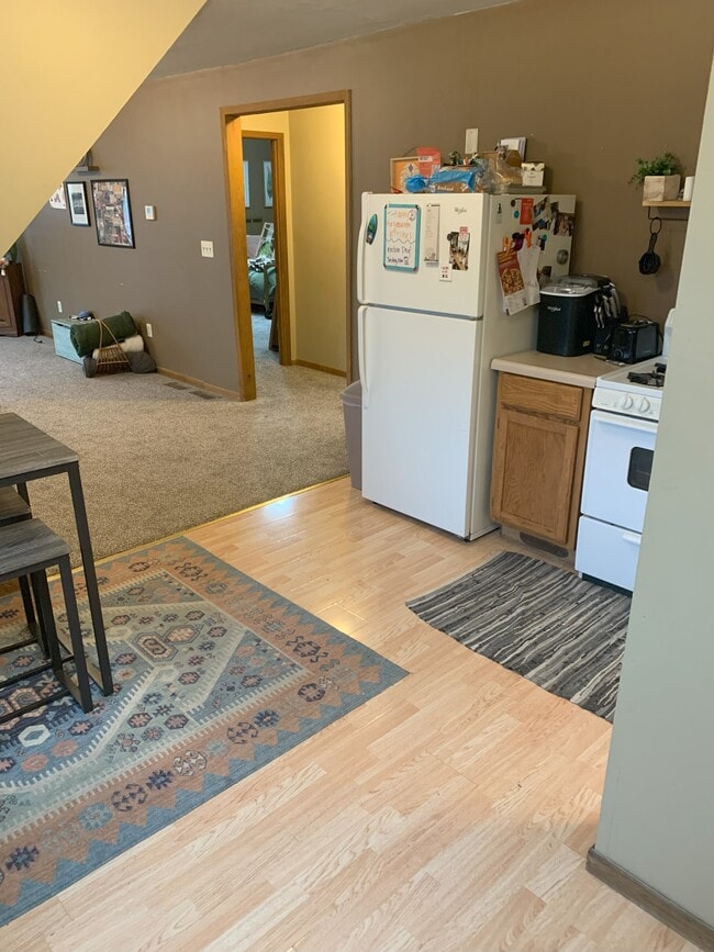 Building Photo - 1412 N 6th St