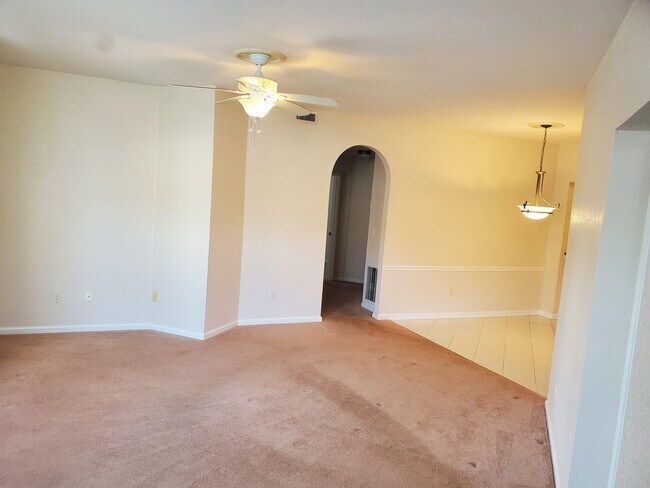 Foto del edificio - 1600 Vista Cove Rd