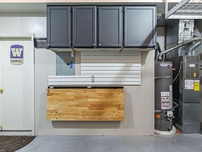 Foto del edificio - 3 Bedroom Townhome in Edmonds