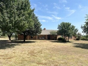 Building Photo - 2829 Bailey Ln