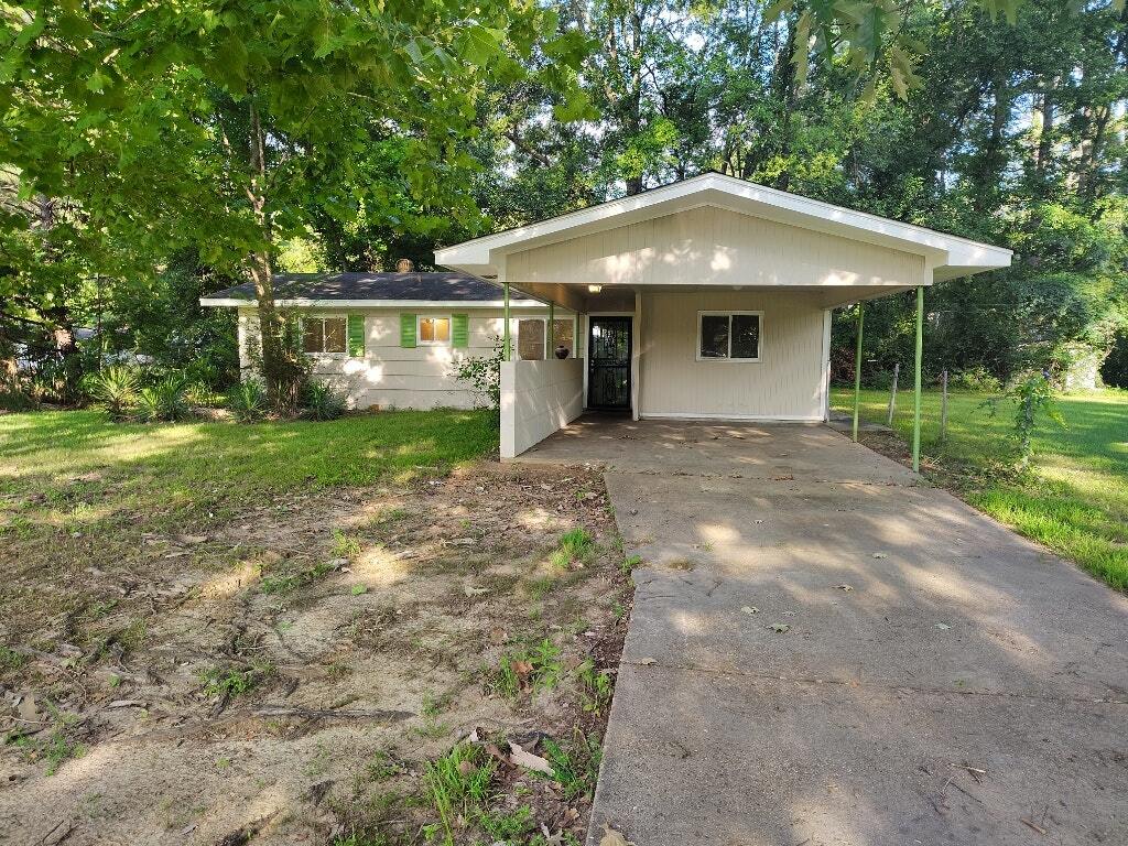 Foto principal - 5344 Queen Mary Ln
