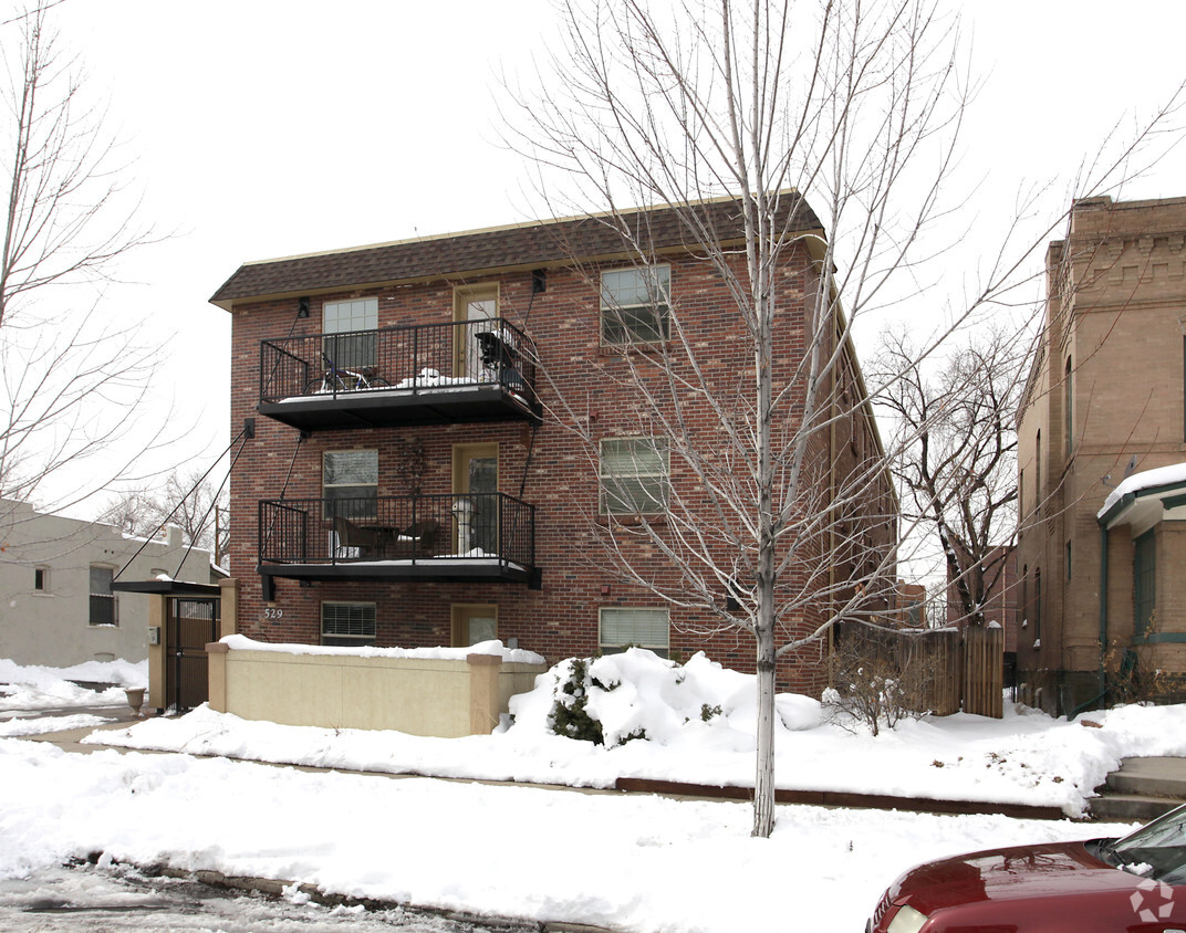 Building Photo - 529 Washington St