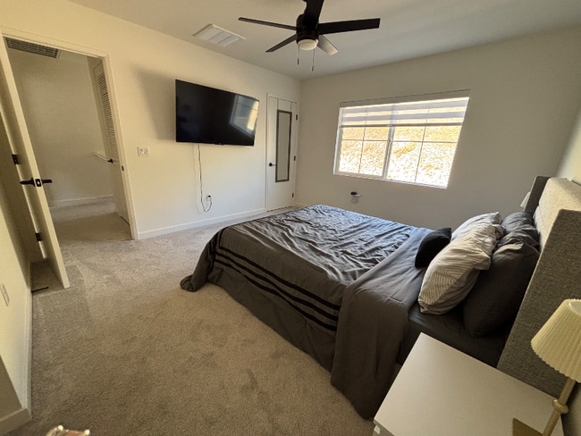 Building Photo - 35215 Citrange Ln