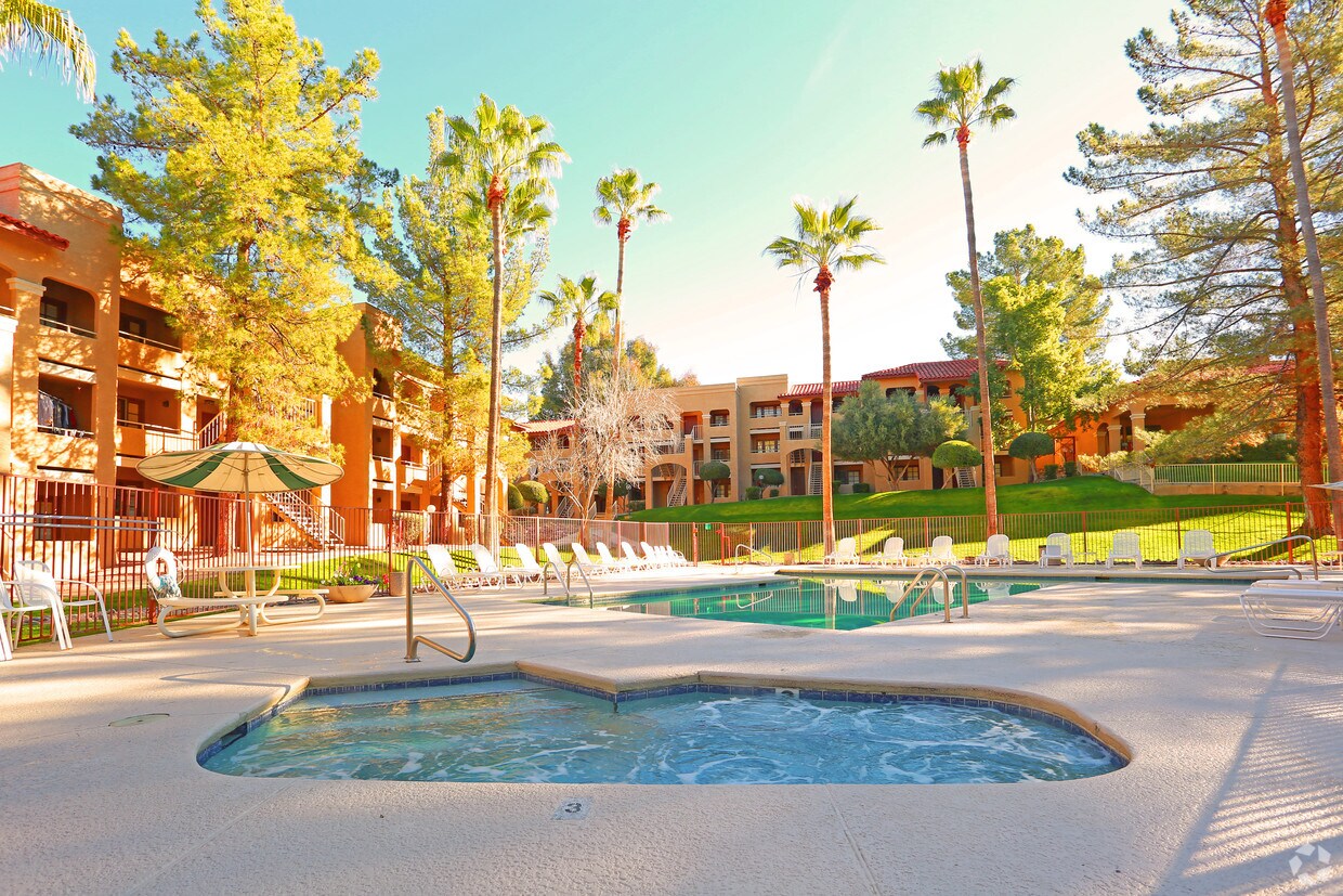 Foothills Apartments Tucson, AZ