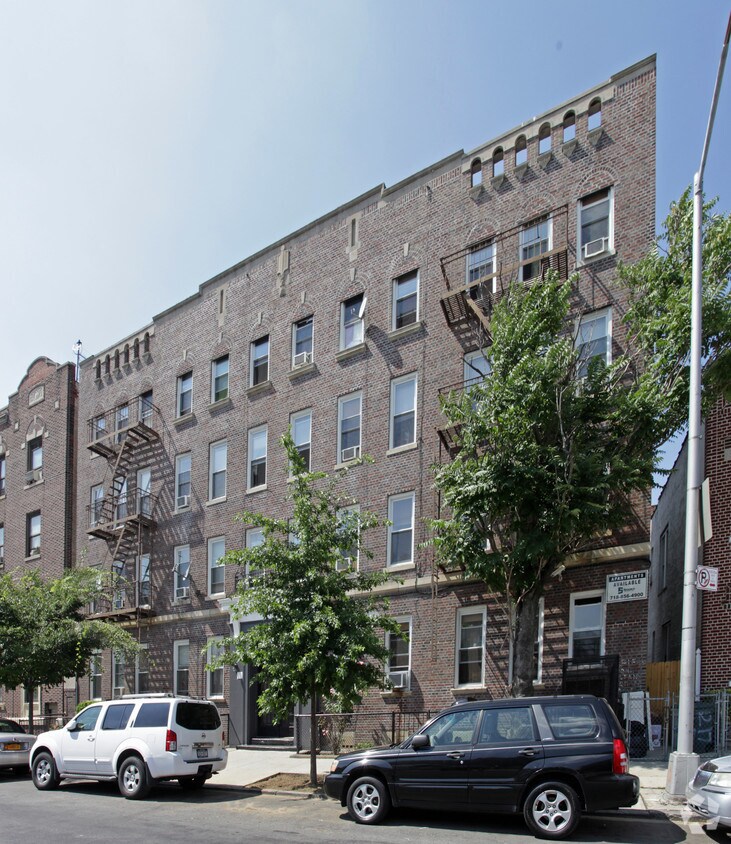 Primary Photo - 215 Martense St