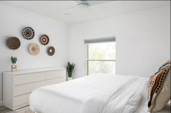 Foto del edificio - 5601 E Sylvia St