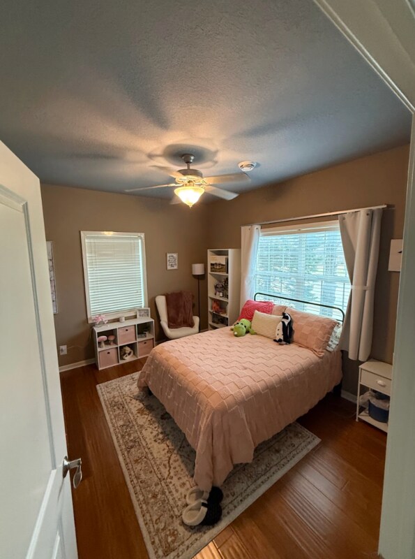 Foto del edificio - 4503 Twain Cir