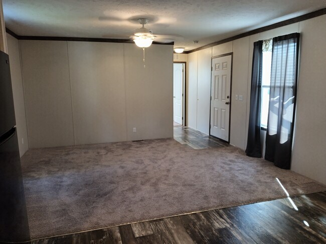 Building Photo - 5212 Champagne Dr