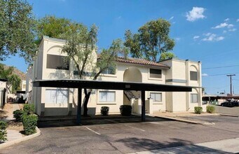 Building Photo - 1548 W Sahuaro Dr