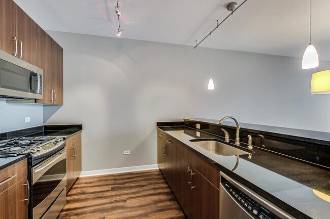 Foto del edificio - 757 N Orleans St