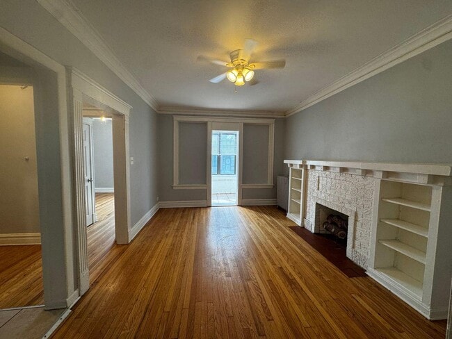 Building Photo - 2664 E 77th St