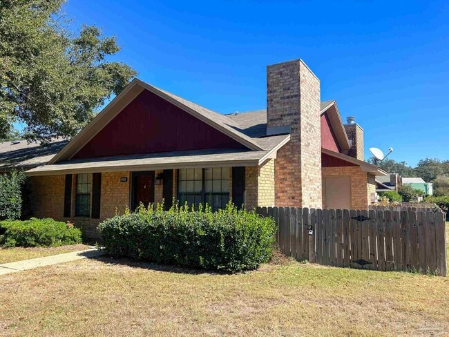 Building Photo - 4456 Bellview Ave