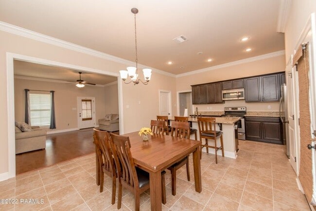 Foto del edificio - 106 Kohen Luke Dr