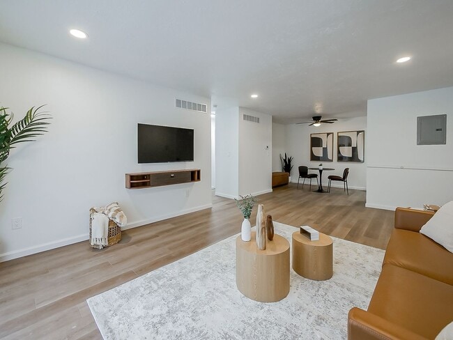 Photo - Luxury Living at Z on Plymouth – 1,000 SF Two-Bedroom Residence Apartment