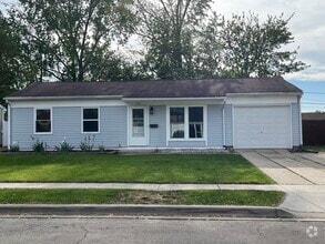Building Photo - 326 Macon Ave