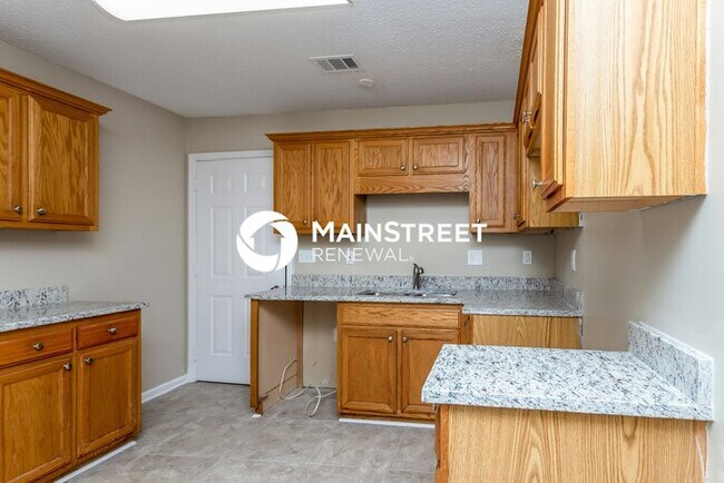 Foto del edificio - 3 Bedroom Pet-Friendly Home in Ellenwood, ...