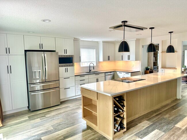 Building Photo - 16038 SW Springtooth Ln