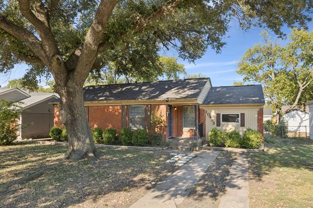 Building Photo - 10433 Cayuga Dr