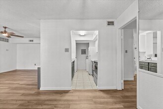 Building Photo - 1500 Bay Area Blvd