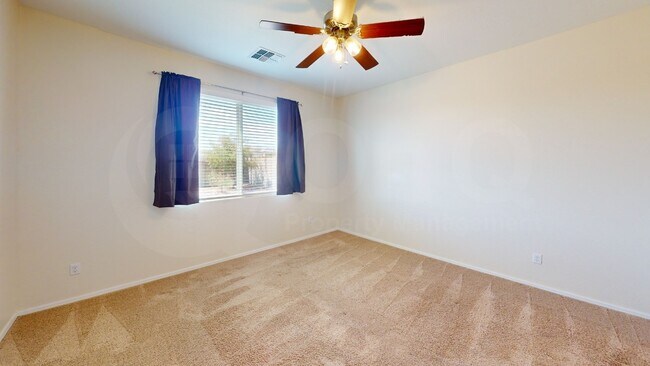 Foto del edificio - 25152 N 135th Ave