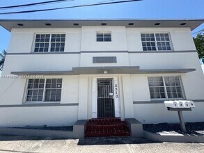 Building Photo - 2210 NW N River Dr