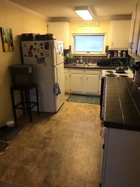 Building Photo - 195 Stevenson Rd