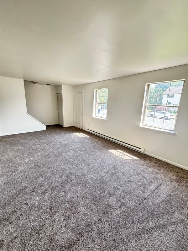 Building Photo - 447 Garland Cir