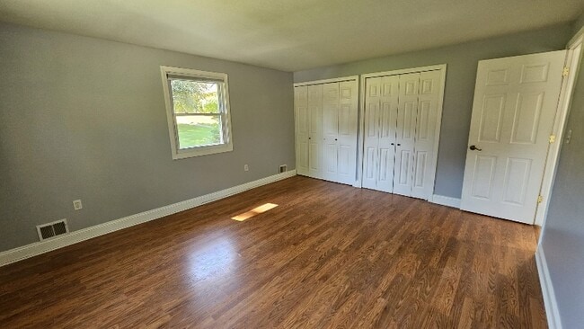 Building Photo - 342 Dunfey Ln