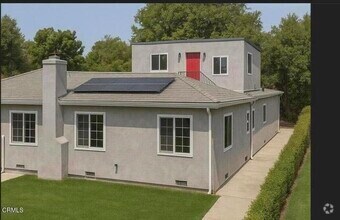 Building Photo - 416 Sinclair Ave