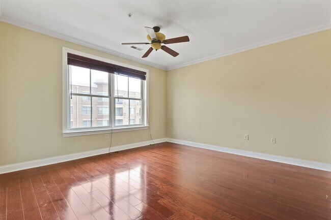 Building Photo - 22 Ave at Port Imperial