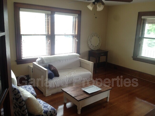Foto del edificio - 356 Walnut Ave SW