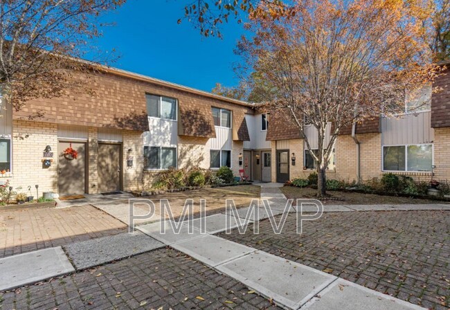 Foto del edificio - 7276 Broadwyn Dr