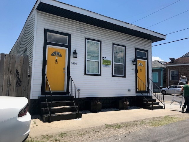 Primary Photo - 1403 Port St