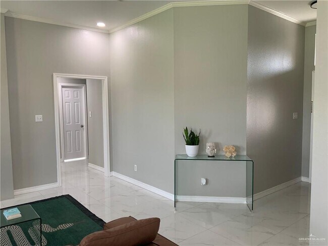 Foto del edificio - 2502 E 28th St