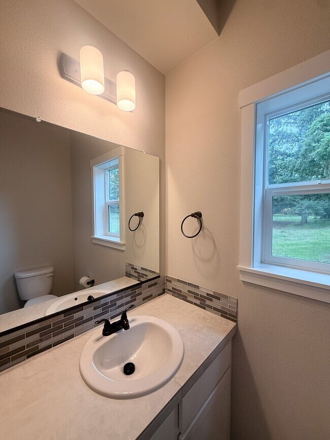 Foto del edificio - 5590 Mountain Quail Dr S