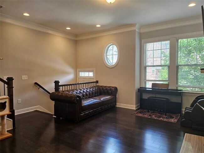 Foto del edificio - 4260 Hadley Park Rd