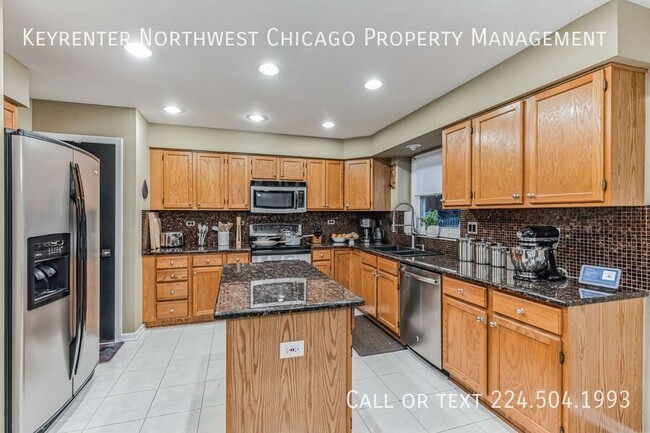 Foto del edificio - 324 Chesapeake Ln