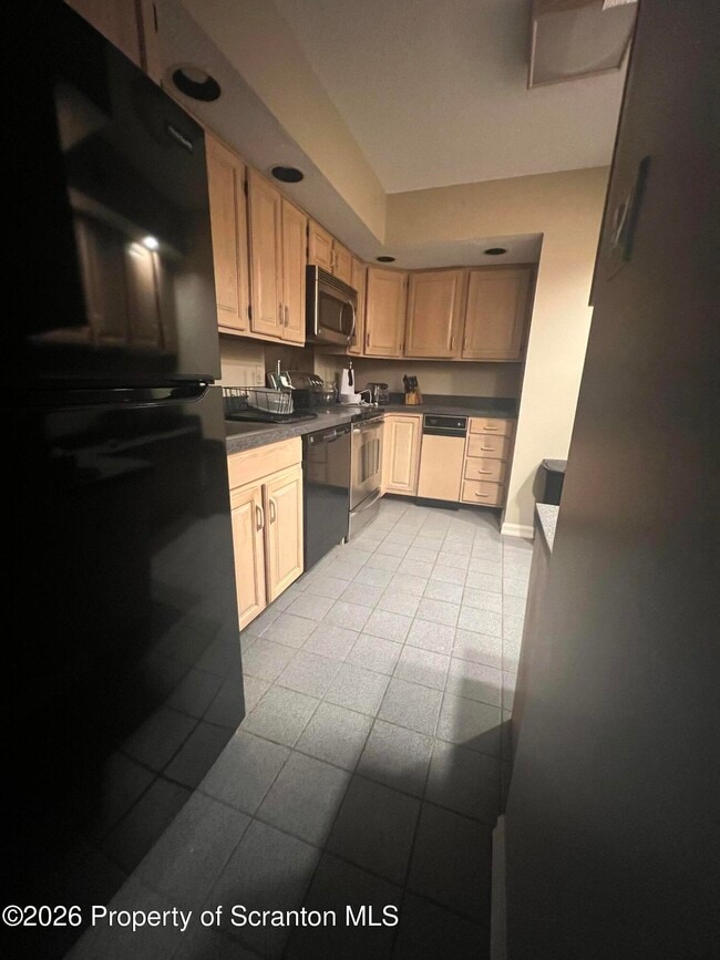 Foto del edificio - 220 Linden St