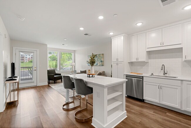 1 habitación, 1 baño - Estilo 2 - Cocina - Monroe Pointe
