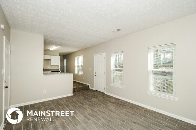Building Photo - 1358 Ling Dr