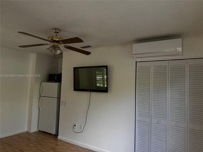 Building Photo - 12752 SW 91st St