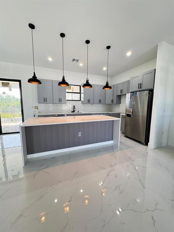 Foto del edificio - 9468 Attica Cir