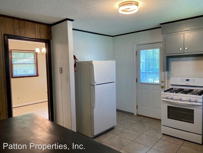 Foto del edificio - 4 br, 1 bath House - 7128 Fairfield Road