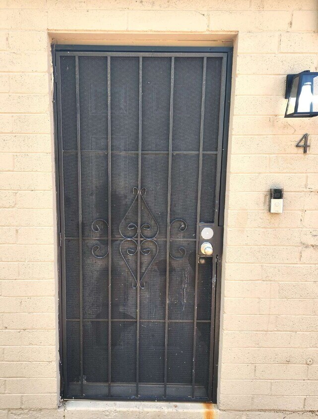 Primary Photo - Charming 1BR in North Phoenix – Updated In...
