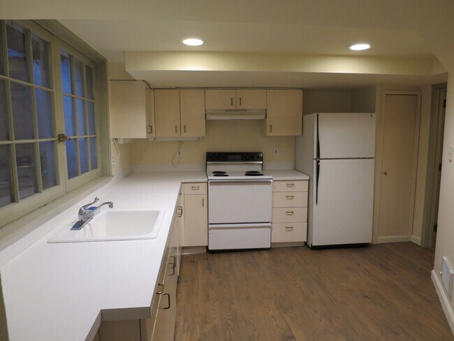 Foto del edificio - Spacious Studio near Kerry Park.
