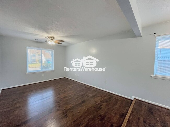 Foto del edificio - 5775 Albright Dr