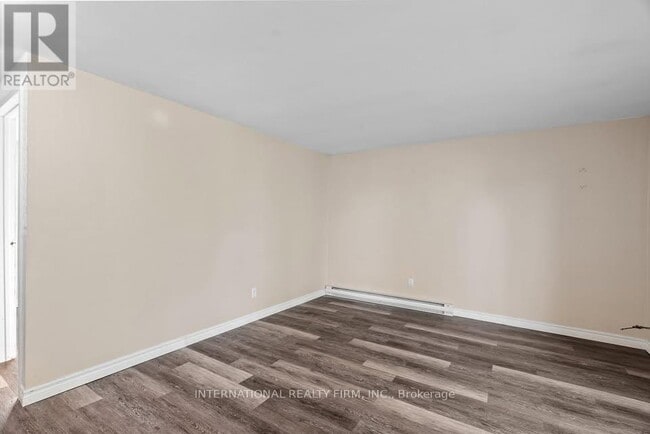 Building Photo - 9921 Superior St