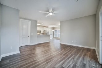 Building Photo - 275 Northill Dr