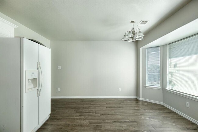 Foto del edificio - 109 Castleberry Ct