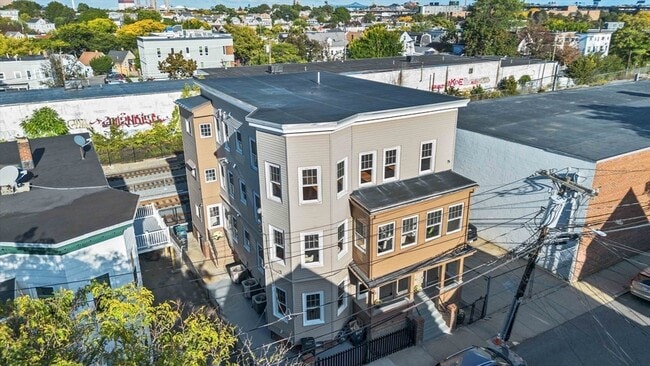 Foto del edificio - 16 Alston St